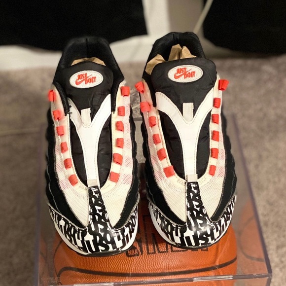 Nike Air Max 95 - Picture 3 of 4